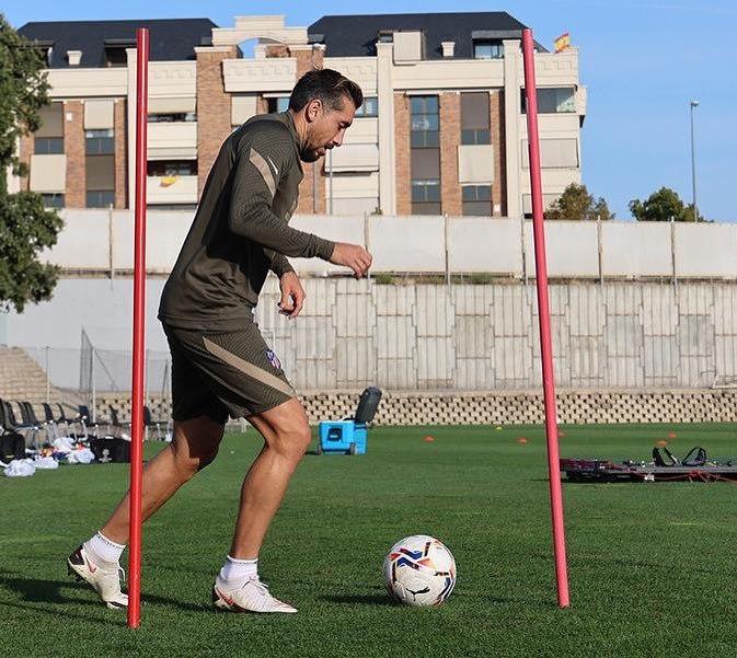 Hector Herrera in soccer training