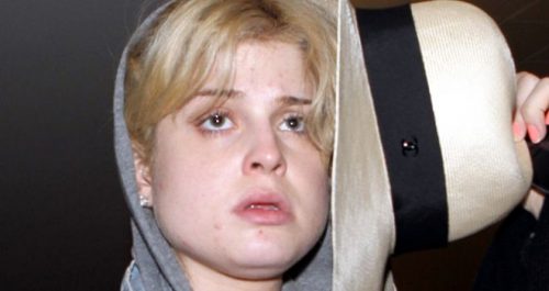 Kelly Osbourne no makeup