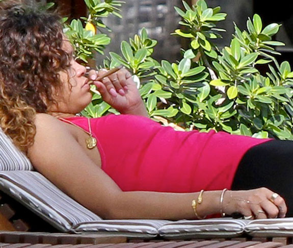 Rihanna weed